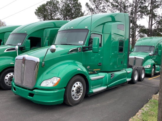 2015 KENWORTH T680 T/A SLEEPER ROAD TRACTOR (UNIT #1548)