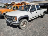 2000 Chevrolet 3500 4 x 4 Crew Cab Pickup Truck (INOPERABLE)