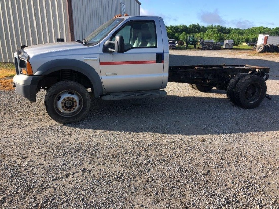 2006 FORD F550 4 x 4 CAB & CHASSIS (UNIT #U7600) (INOPERABLE) (PARTS ONLY - NO TITLE)
