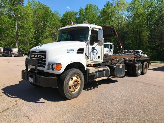 2006 Mack CV713 Granite T/A Roll-Off Truck