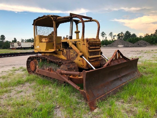 International TD15B Dozer