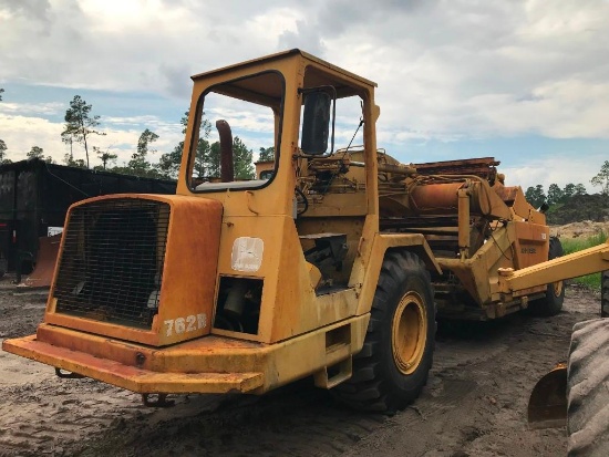 1987 John Deere 762B Motor Scraper