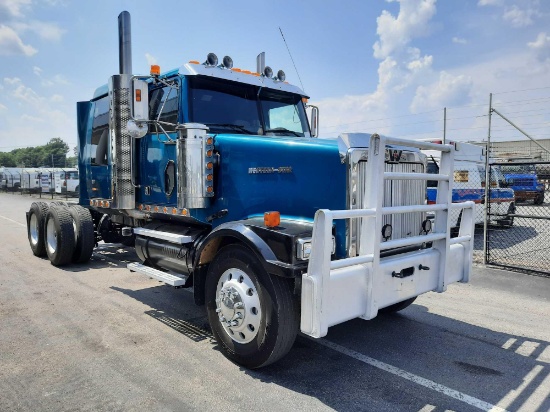 2005 Western Star 4900 FA T/A Sleeper Semi Truck