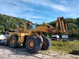 Caterpillar 988F Wheel Loader With Forks