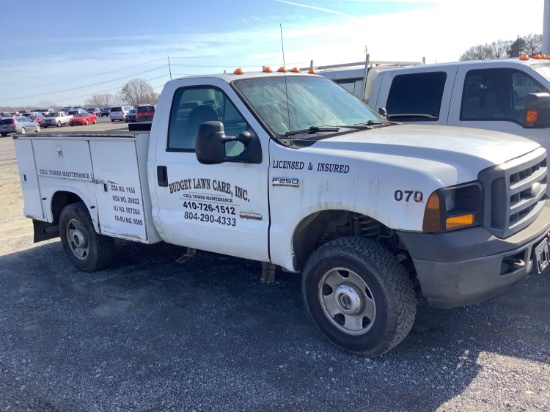 2006 FORD F250 SERVICE TRUCK