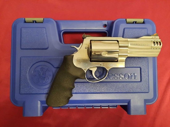 SMITH & WESSON MODEL S&W500 4" REVOLVER