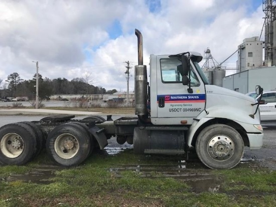 2005 IHC T/A ROAD TRACTOR