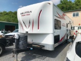 2013 FOREST RIVER ULTRA WORK & PLAY 27 FT. TOY HAULER