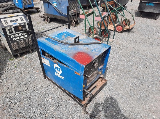 MILLER DIALARC 250 AC/DC WELDER