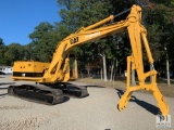 Caterpillar 225 Excavator