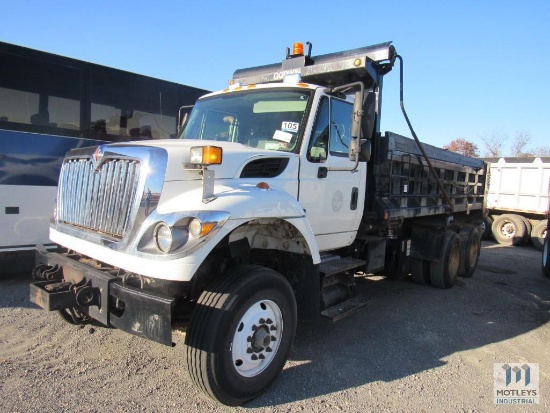 2012 International WorkStar 7400 T/A Dump Truck