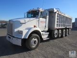 2001 Kenworth T800 Truck, VIN # 1NKDXBEXX1R880585