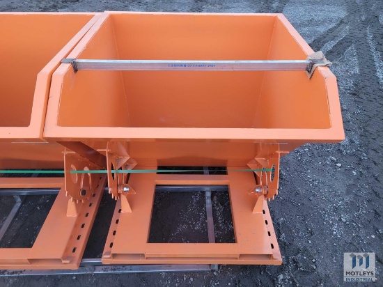 2021 Greatbear Self-Dumping Hopper Attachment