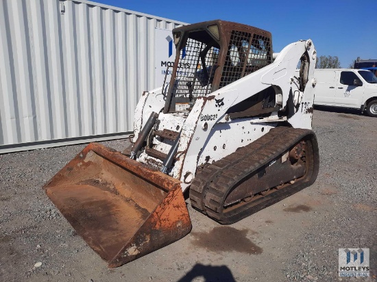 Bobcat T300 Skid Steer