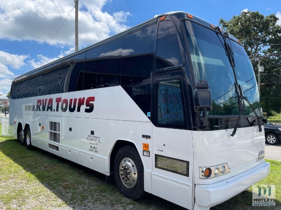 2001 Prevost H3-41 Bus