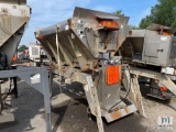 2004 10' Henderson FSH10VA04HYD Spreader