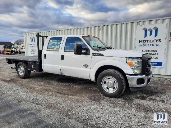 2012 Ford F350 Super Duty Crew Cab Flatbed Pick Up Truck