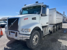 2019 Volvo VHD Centipede Dump Truck