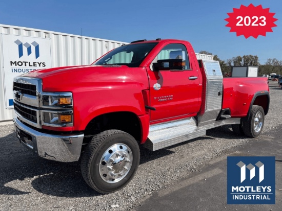 November Construction Equipment & Truck Auction