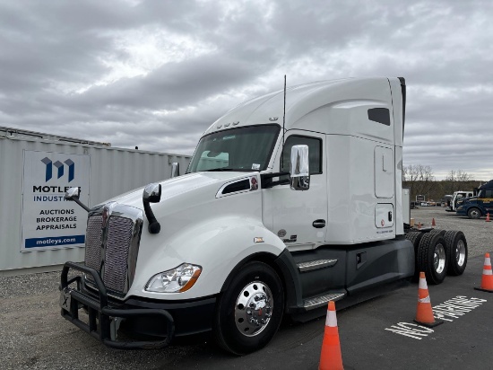 2020 Kenworth T680 Sleeper T/A Road Tractor
