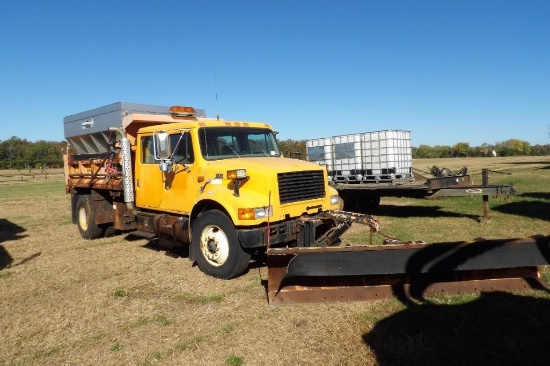 1997 International 4700 Crew Cab Dump Truck