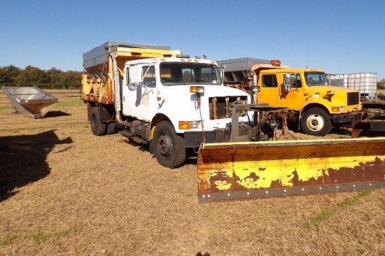 1996 International 4900 Crew Cab Dump Truck