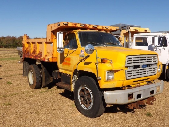 1994 Ford F700 Single Axle Dump Truck