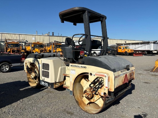 2012 Ingersoll Rand DD70 Tandem Roller