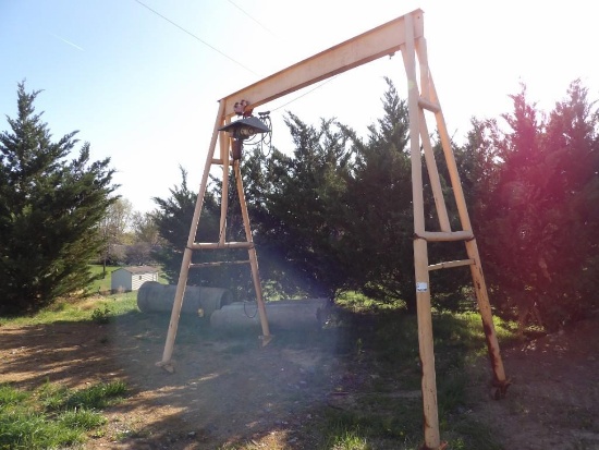 12' x 13' Adjustable Gantry with Electric Hoist