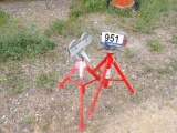 Adjustable Pipe Stands