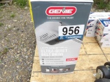 NEW Genie 3/4 HP Garage Door Opener