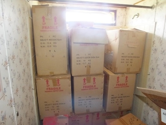 Manufactured Home Toilets (located in Lot 724)