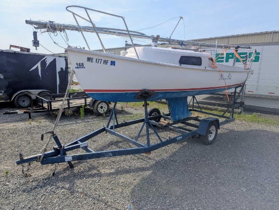 2000 Stuart Mariner Sail Boat