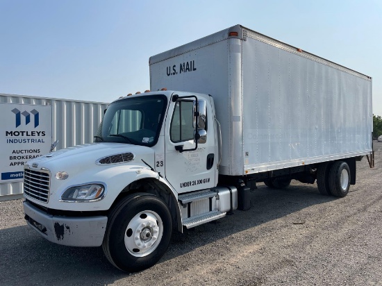 2021 Freightliner 24' Box Truck
