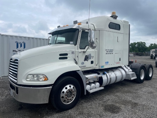 2016 Mack CXV613 Sleeper Road Tractor