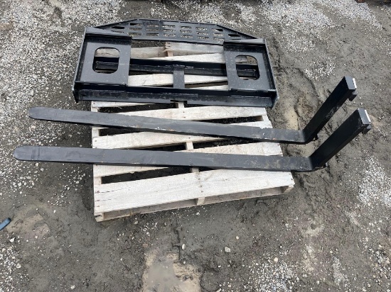 2026 Unused Future FT-DHC Skid Steer Forks