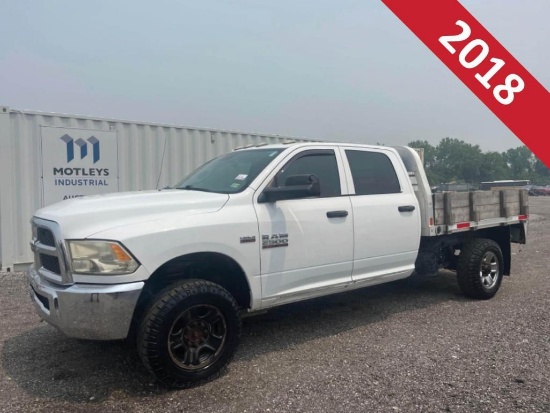 2018 Ram 2500 Tradesman 4x4 8' Flatbed Crew Cab Pickup Truck