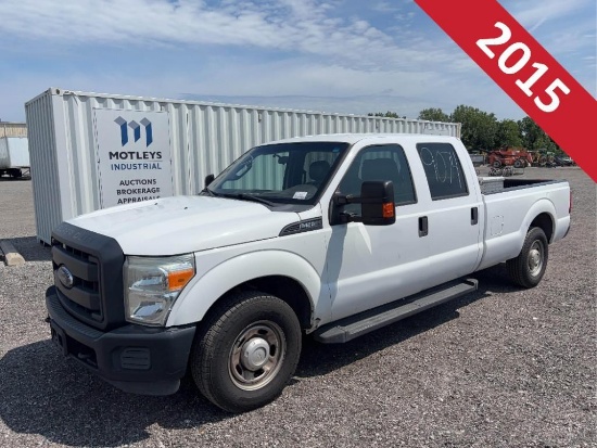 2015 Ford F350 XL Super Duty Pickup Truck