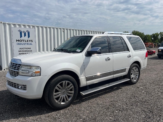2014 Lincoln Navigator SUV