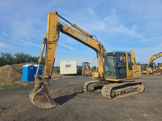 2005 John Deere 120C Hydraulic Excavator *BidAssure Guarantee*