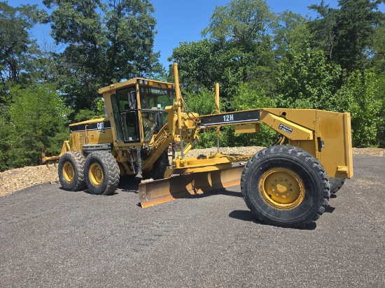 2005 Caterpillar 12H Motor Grader with TopCon GPS *BidAssure Guarantee*