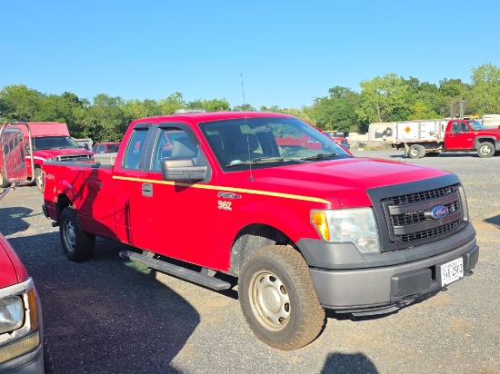 2014 Ford F150 XL 4x4 Extended Cab Pickup Truck