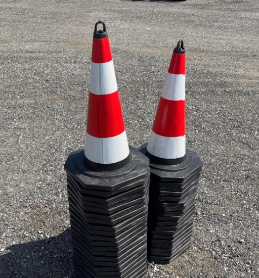 (Qty 42) 2026 Unused SDLANCH TSC Safety Traffic Cones