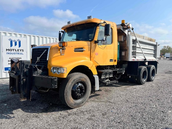 2007 Volvo VHD T/A 13' Aluminum Dump Truck