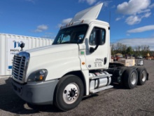 2017 Freightliner Cascada T/A Day Cab Road Tractor
