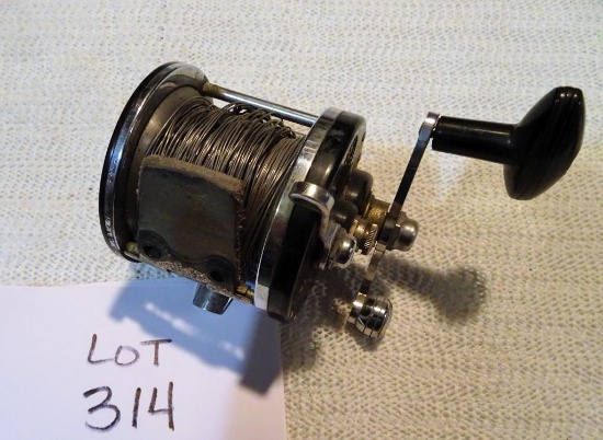 Pflueger InterOcean #1885 Open Faced Reel