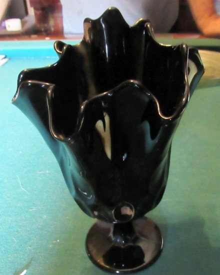 Black Glass Blooming Flower Vase