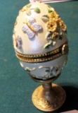 Egg Trinket Box w/stand