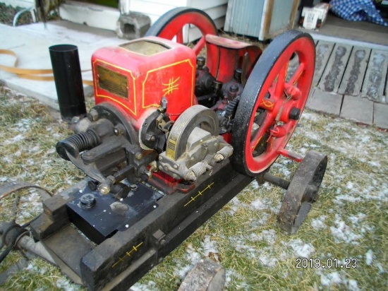 Monarch Model N Flywheel Engine