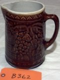 Star Brown Pitcher w/Grapes